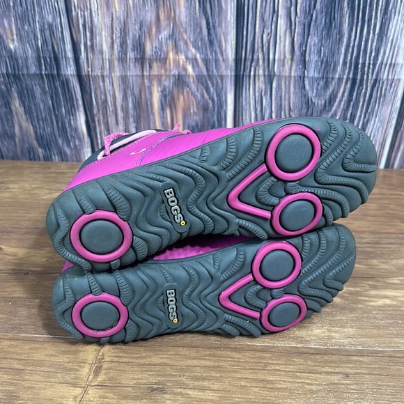 Bogs Girls Ankle Boots Youth size 5 Bungee Pink Gray Hiking Waterproof Booties - Picture 13 of 14